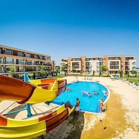 شقة فندقية Nessebar Fort Club Grand Resort *