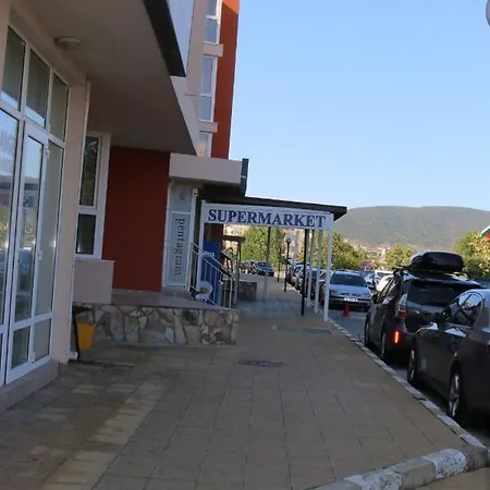 Nessebar Fort Club Grand Resort شقة فندقية