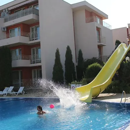 Aparthotel Nessebar Fort Club Grand Resort *